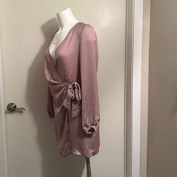 New! PINK/ROSE WRAP DRESS - Picture 3 of 6